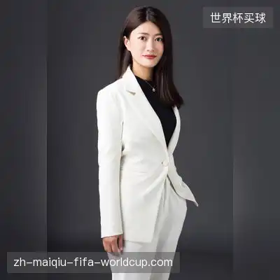 吕良伟